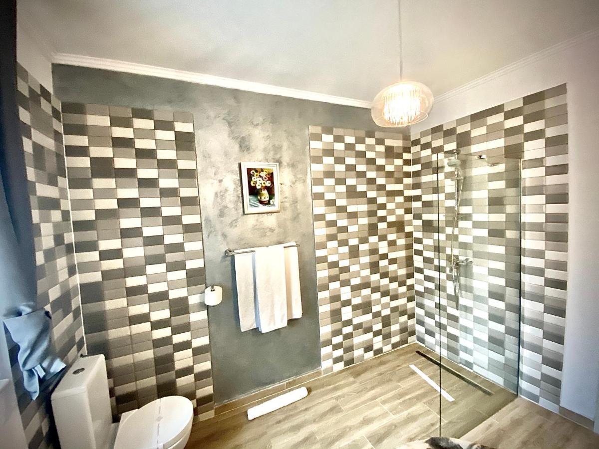 Sarada Boutique Luxury Apartment Дева Экстерьер фото